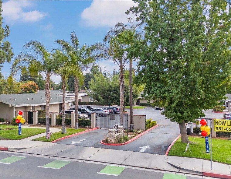 23925-23967 Eucalyptus Ave, Moreno Valley, CA à vendre - Photo de l’immeuble – Image 3 sur 53