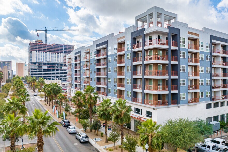 400 N 2nd Ave, Phoenix, AZ à louer - Photo de l’immeuble – Image 2 sur 7