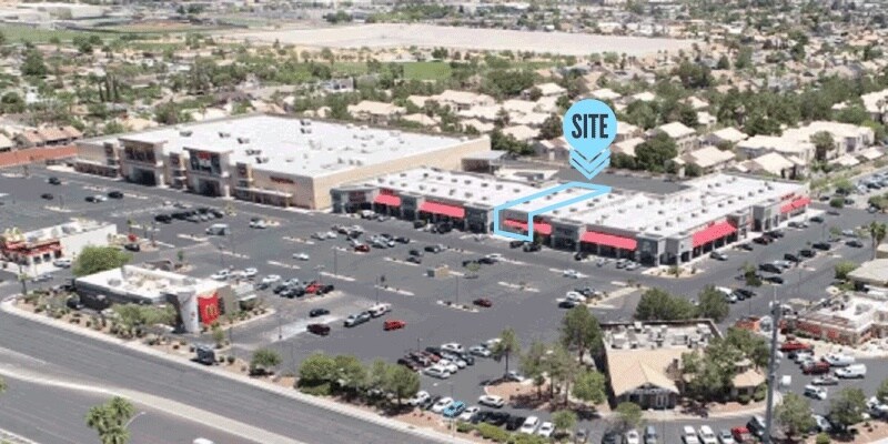2200-2218 S Rainbow Blvd, Las Vegas, NV à louer - Photo de l’immeuble – Image 2 sur 11