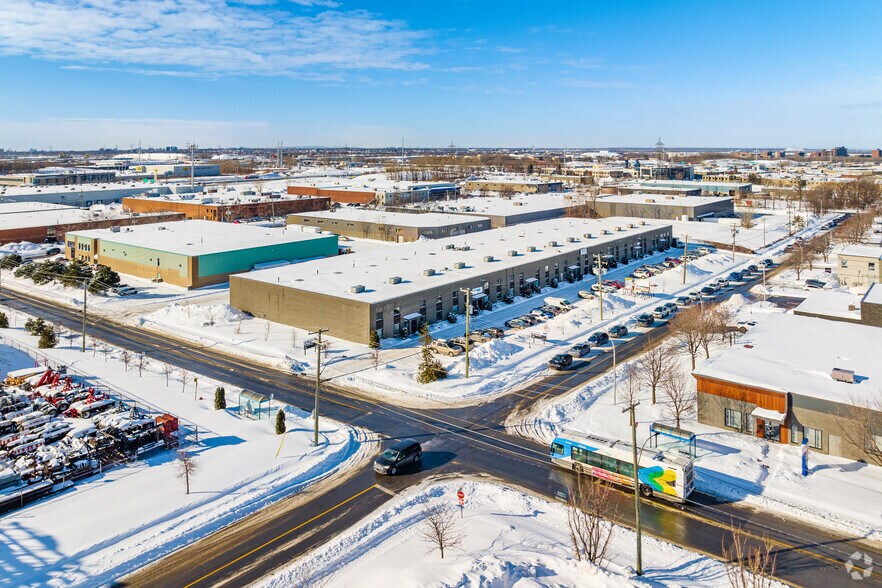 11000-11130 St Mirabeau, Montréal, QC à louer - Aérien – Image 2 sur 6