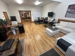 121 S Union Ave, Pueblo, CO à louer Photo intérieure– Image 2 sur 5