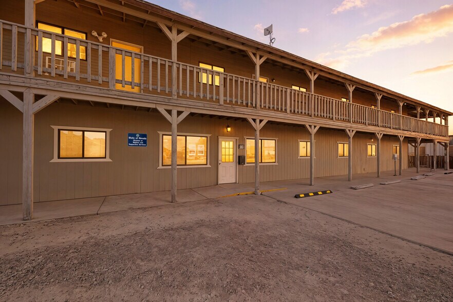 1000 C St, Hawthorne, NV à vendre - Photo de l’immeuble – Image 1 sur 15