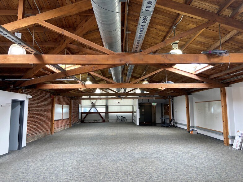 2170-2180 Dwight Way, Berkeley, CA à louer - Photo de l’immeuble – Image 3 sur 14