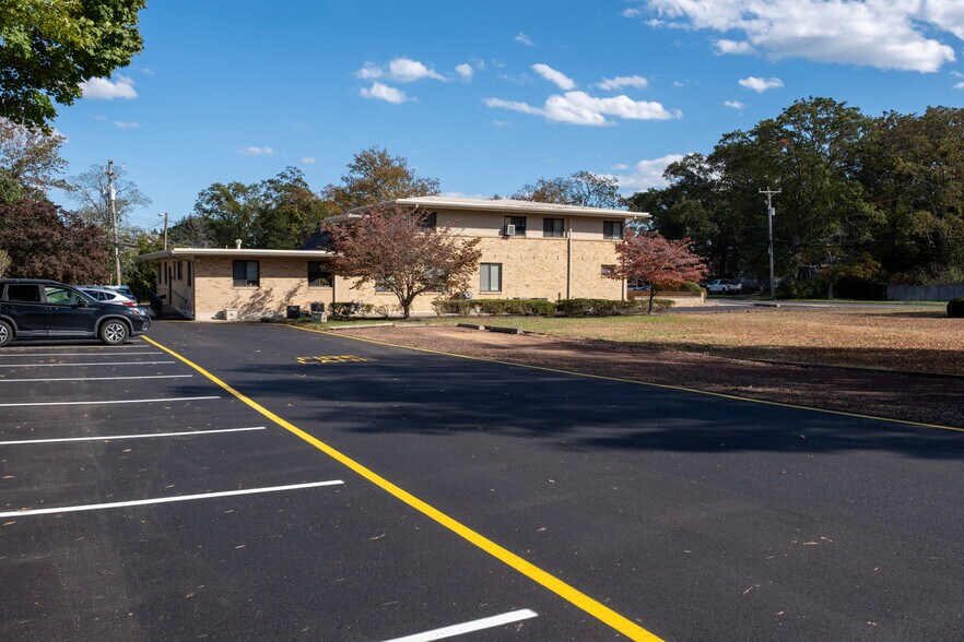 650 Washington St, Toms River, NJ à vendre - Photo de l’immeuble – Image 3 sur 9