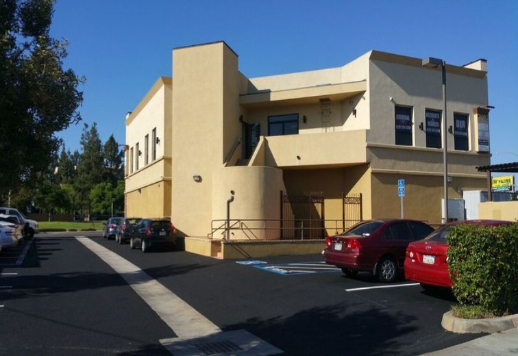 343 E Main St, El Cajon, CA à louer - Photo de l’immeuble – Image 3 sur 13