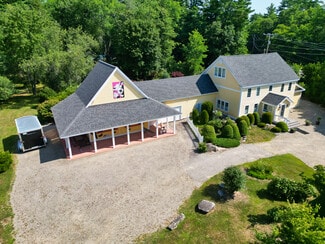 Plus de détails pour 146 Calef Hwy, Barrington, NH - Local d’activités à vendre