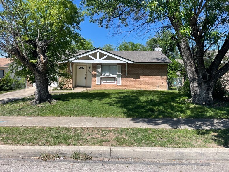 5527 Greenside St, San Antonio, TX à vendre - Photo principale – Image 1 sur 1