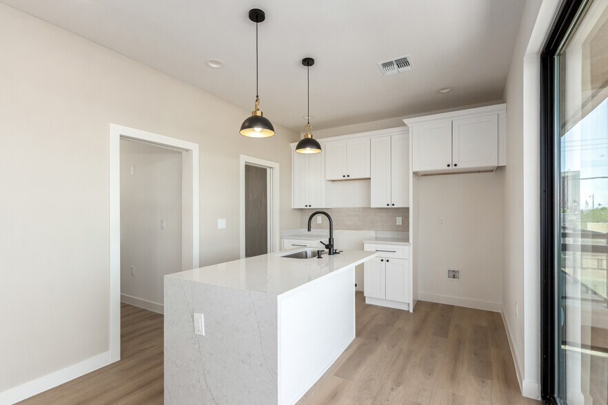 411 32nd Pl, Phoenix, AZ à vendre - Photo de l’immeuble – Image 3 sur 49