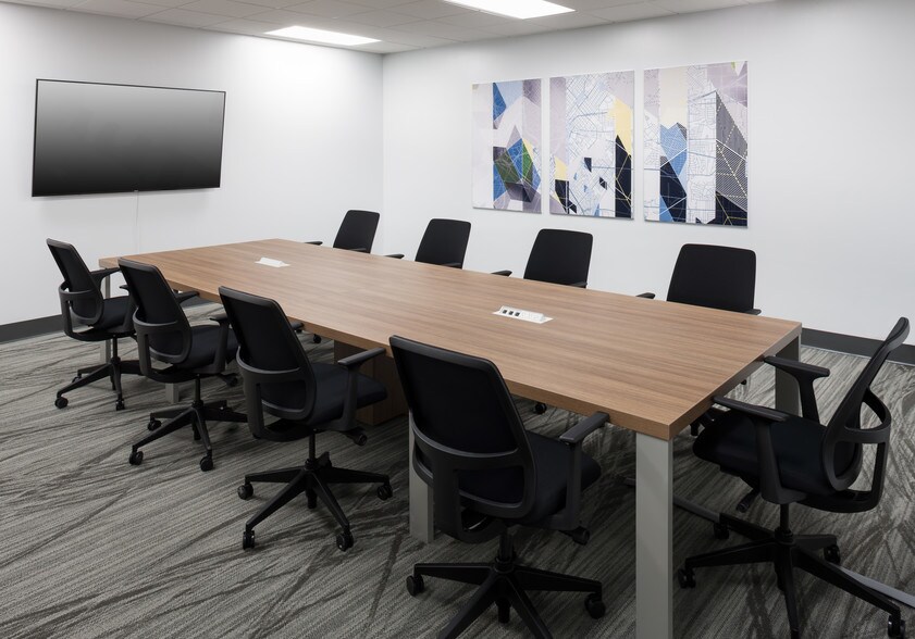 6060 N Central Expy, Dallas, TX à louer - Photo intérieure – Image 3 sur 26