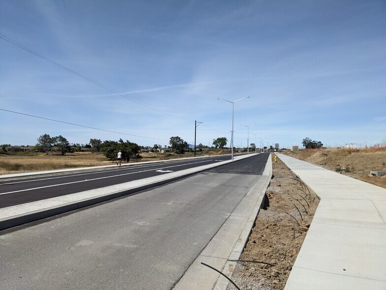 Liberty Island Rd, Rio Vista, CA à vendre - Photo de l’immeuble – Image 3 sur 3