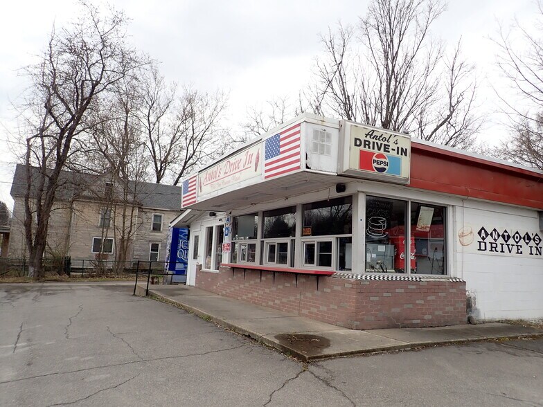 11119 PA-29 r, Montrose, PA à vendre - Photo de l’immeuble – Image 3 sur 40
