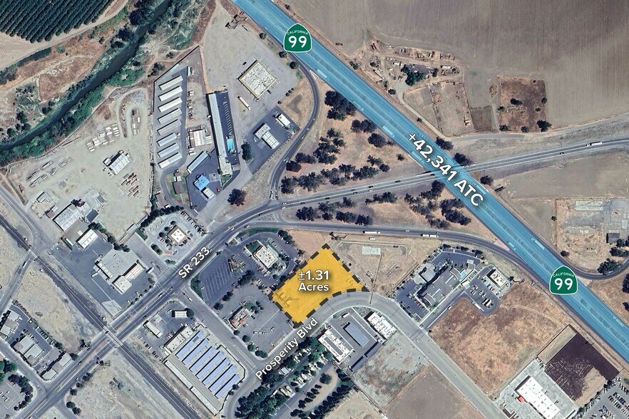 301 Prosperity Blvd, Chowchilla, CA à louer - Photo de l’immeuble – Image 1 sur 2