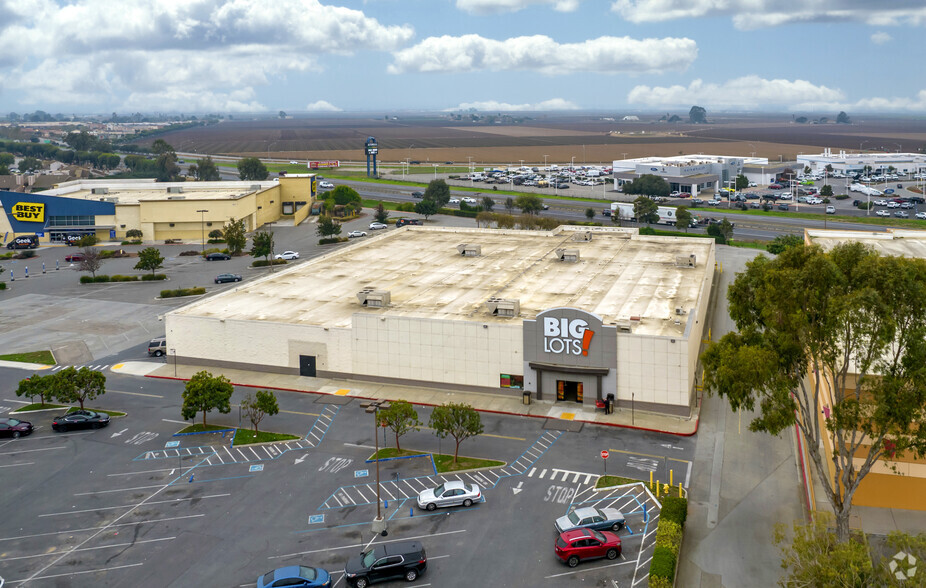 370 Northridge Shopping Ctr, Salinas, CA à louer - Photo de l’immeuble – Image 1 sur 5