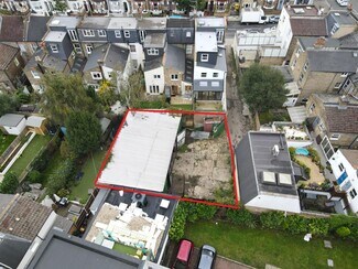 Plus de détails pour 1A Camborne Rd, Londres - Local d’activités à vendre