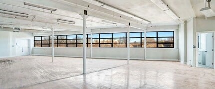 220 Broadway, Everett, MA à vendre Photo intérieure– Image 2 sur 4