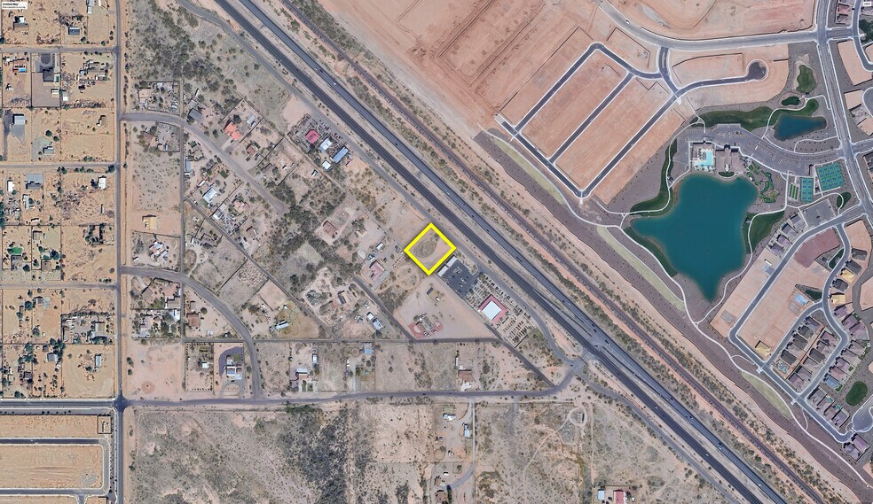 17589 Grand Ave, Surprise, AZ à vendre - Photo de l’immeuble – Image 2 sur 5