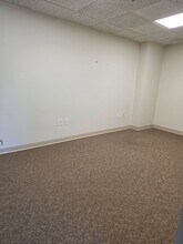 258 Corporate Dr, Madison, WI à louer Photo intérieure– Image 2 sur 3