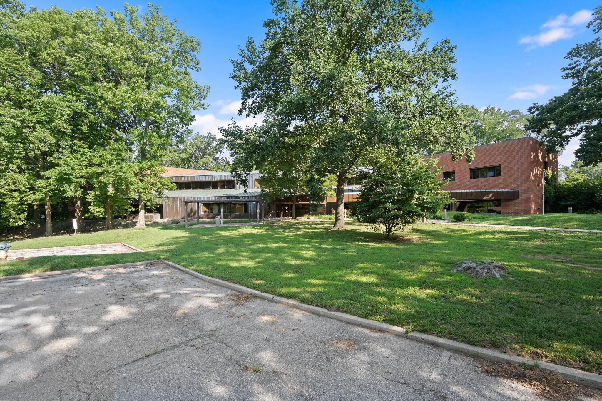 1015 Michigan Ave, Logansport, IN à vendre Photo principale– Image 1 sur 41
