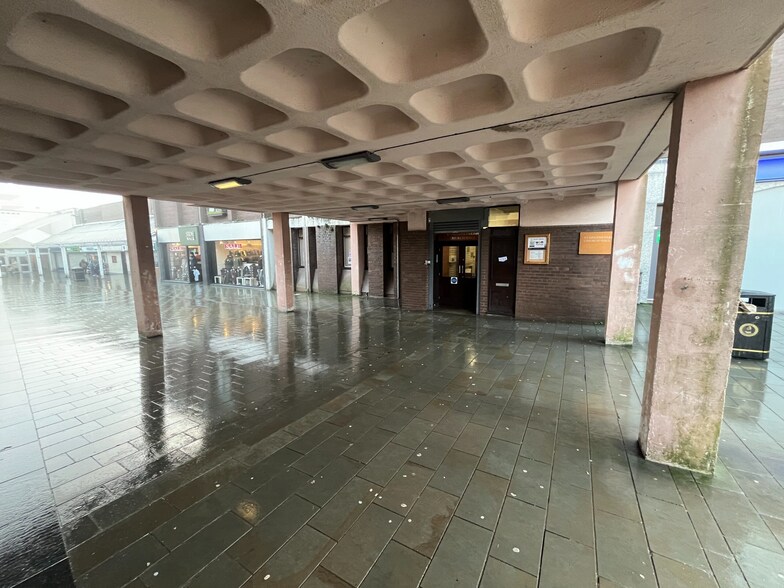 Church Sq, St Helens à vendre - Photo de l’immeuble – Image 3 sur 8
