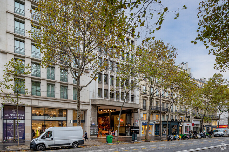 11 Rue Tronchet, Paris à louer - Photo de l’immeuble – Image 2 sur 6