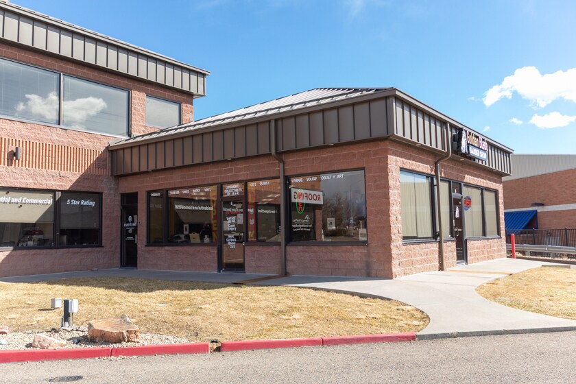 2330 Main St, Longmont, CO à louer - Photo de l’immeuble – Image 2 sur 8