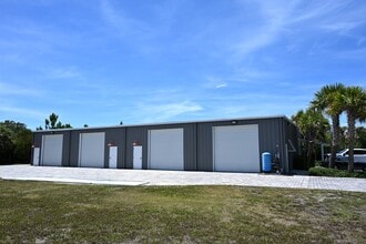 11950 SE Shell Ave, Hobe Sound, FL à louer Photo de l’immeuble– Image 1 sur 18