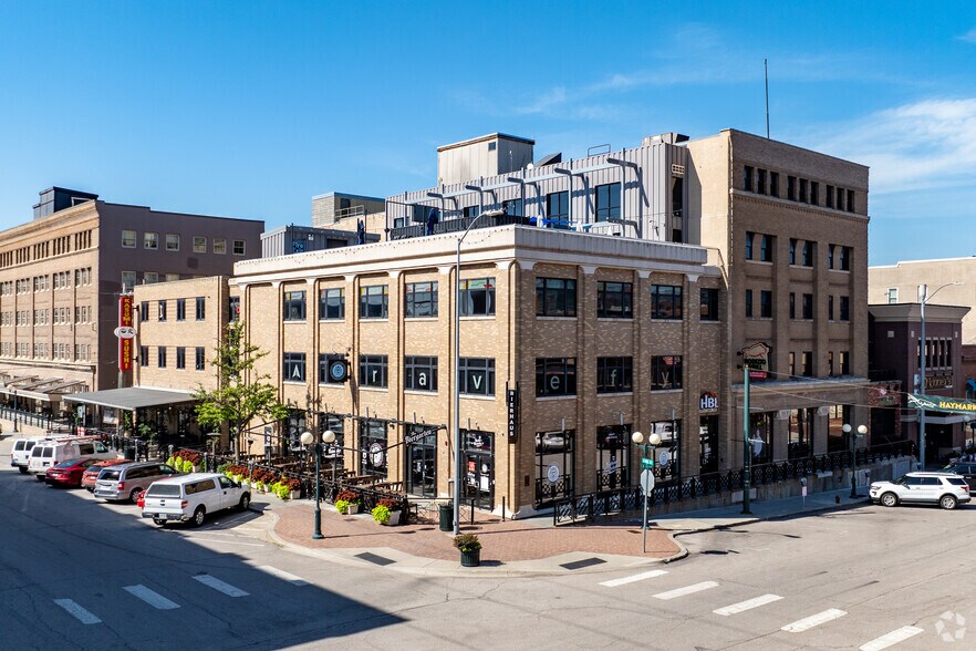 151 N 8th St, Lincoln, NE à louer - Photo de l’immeuble – Image 1 sur 10