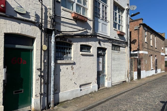 60A Windus Rd, Londres à louer - Photo de l’immeuble – Image 1 sur 10