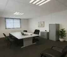 Espace de coworking dans Saint-Maur-des-Fossés à louer - Photo de l’immeuble – Image 1 sur 3
