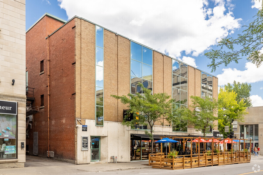 1101-1103 Rue Sainte-Catherine E, Montréal, QC à vendre - Photo de l’immeuble – Image 2 sur 3