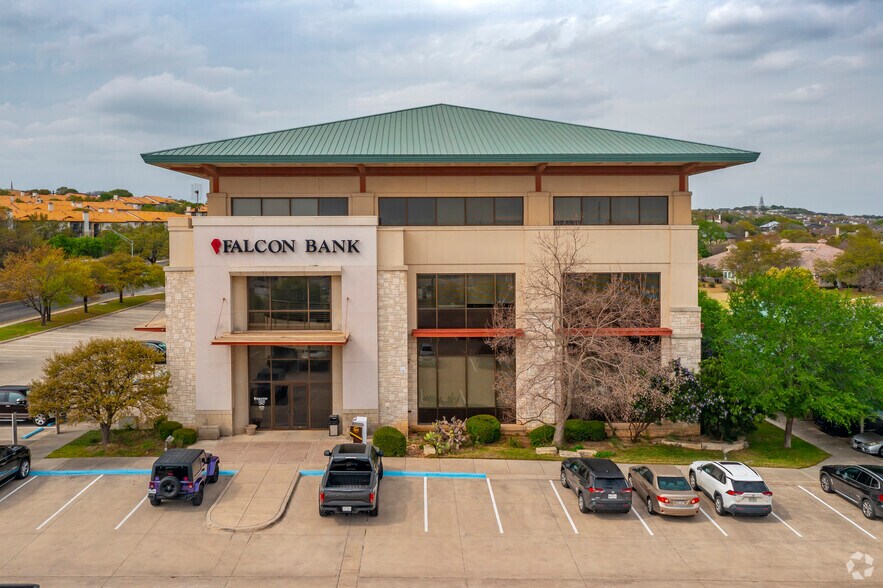 19230 Stone Oak Pky, San Antonio, TX à louer - Photo de l’immeuble – Image 2 sur 5