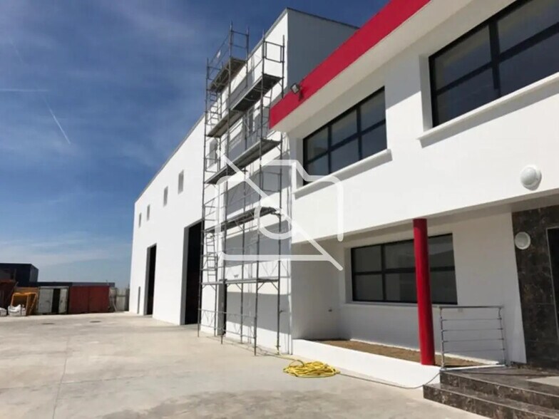 Industriel/Logistique dans Bondoufle à louer - Photo de l’immeuble – Image 1 sur 7