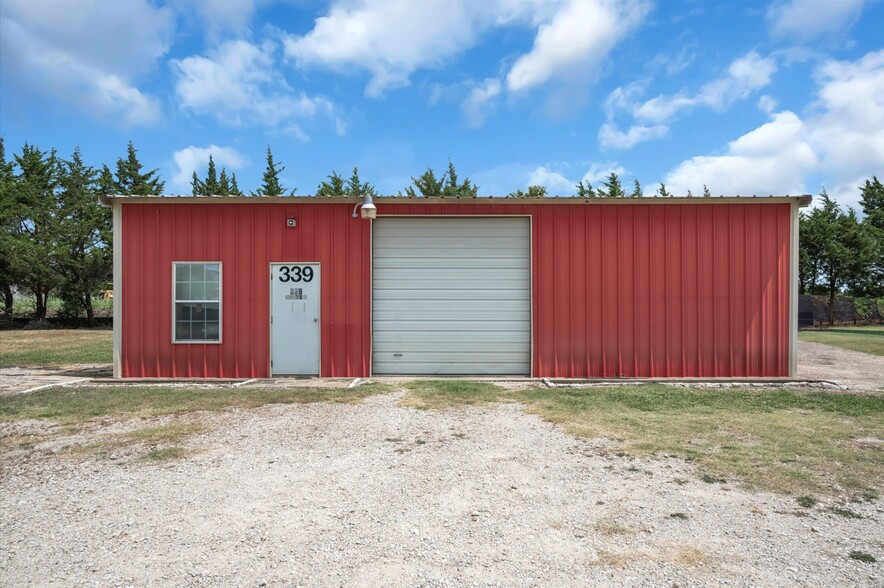 339 Ranch Trl, Rockwall, TX à vendre - Photo de l’immeuble – Image 2 sur 6