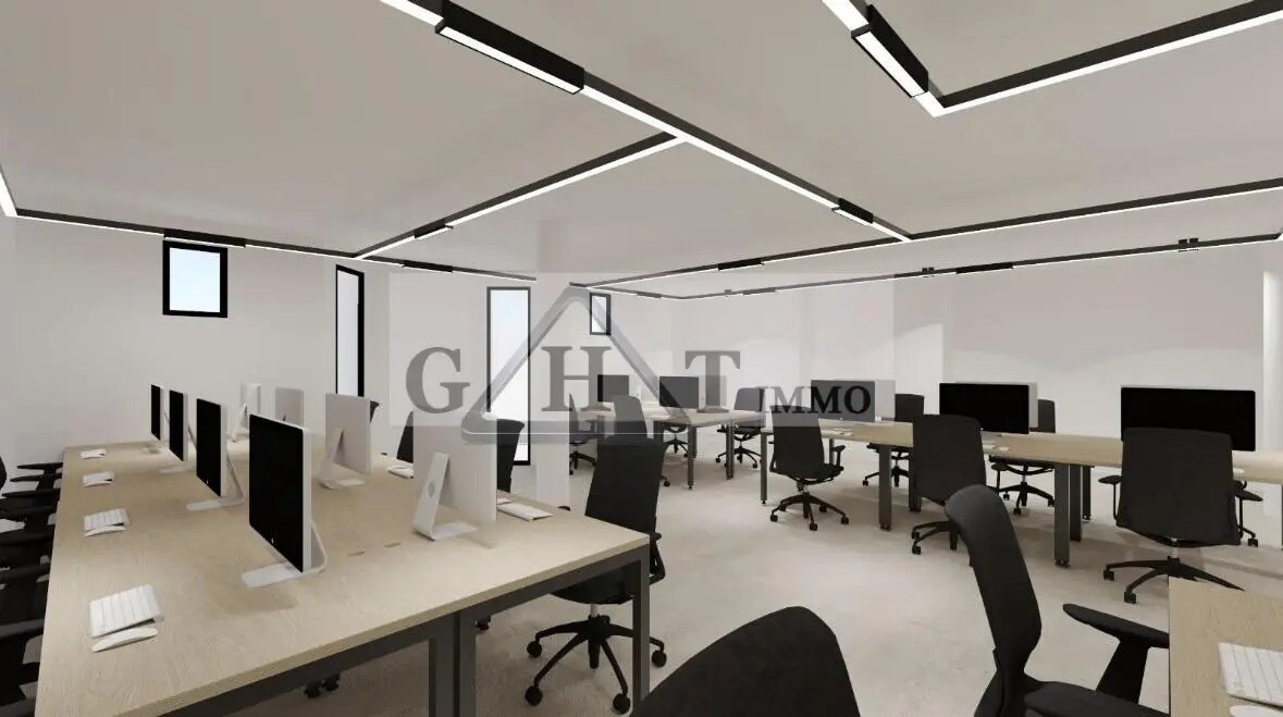 Industriel/Logistique dans Montreuil à louer Photo intérieure– Image 1 sur 3