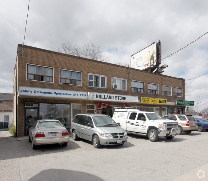 2540-2546 Weston Rd, Toronto, ON à vendre - Photo principale – Image 1 sur 3