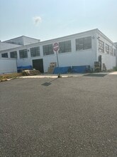 409 Joyce Kilmer Ave, New Brunswick, NJ à louer Photo de l’immeuble– Image 1 sur 3
