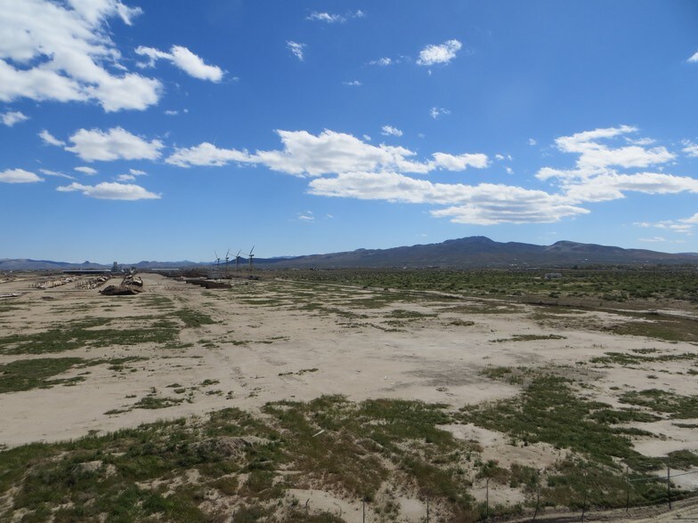 1850 Lake Ave, Silver Springs, NV à vendre - Photo de l’immeuble – Image 3 sur 8