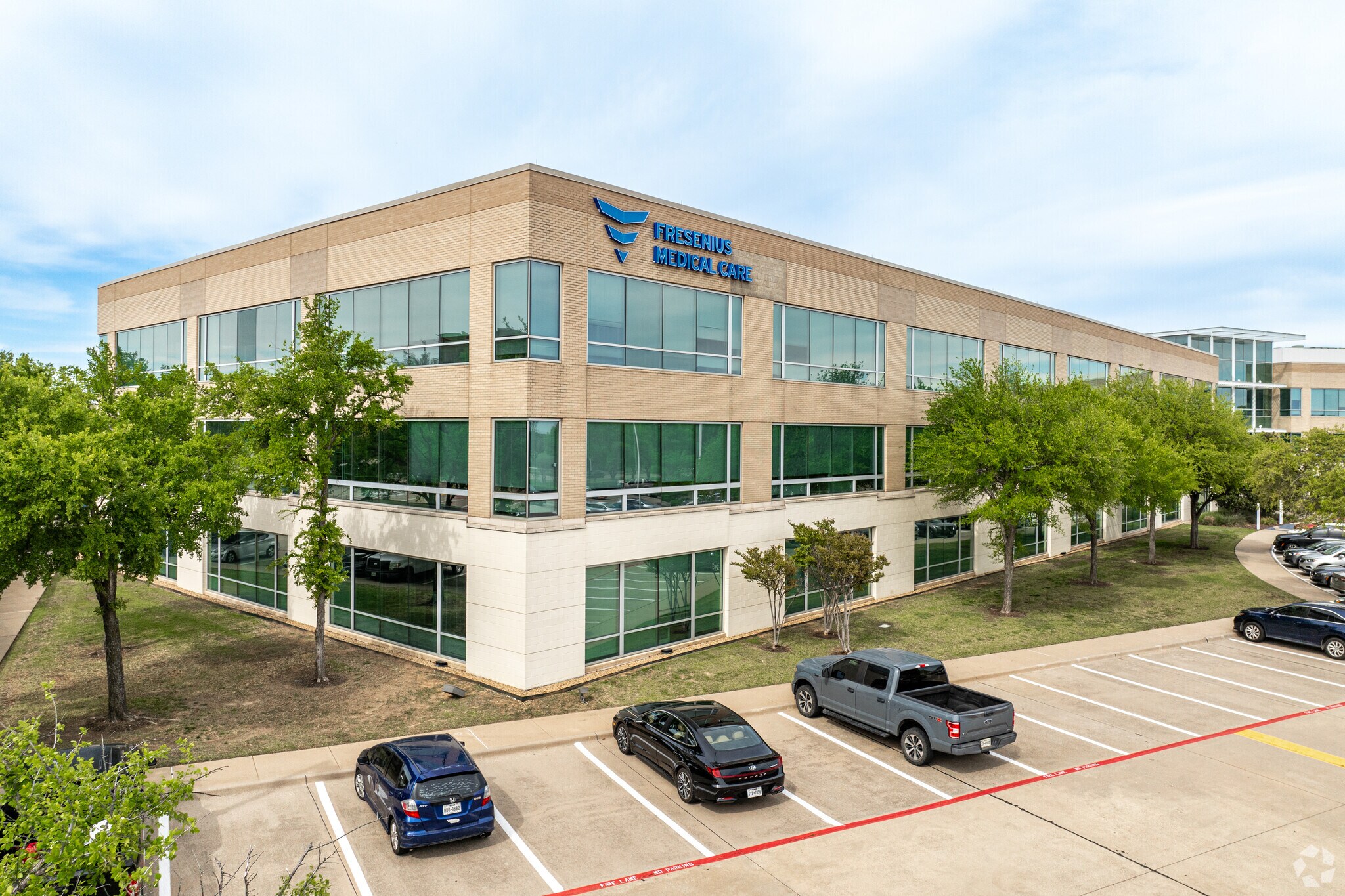 2201 W Plano Pky, Plano, TX à louer Photo principale– Image 1 sur 14