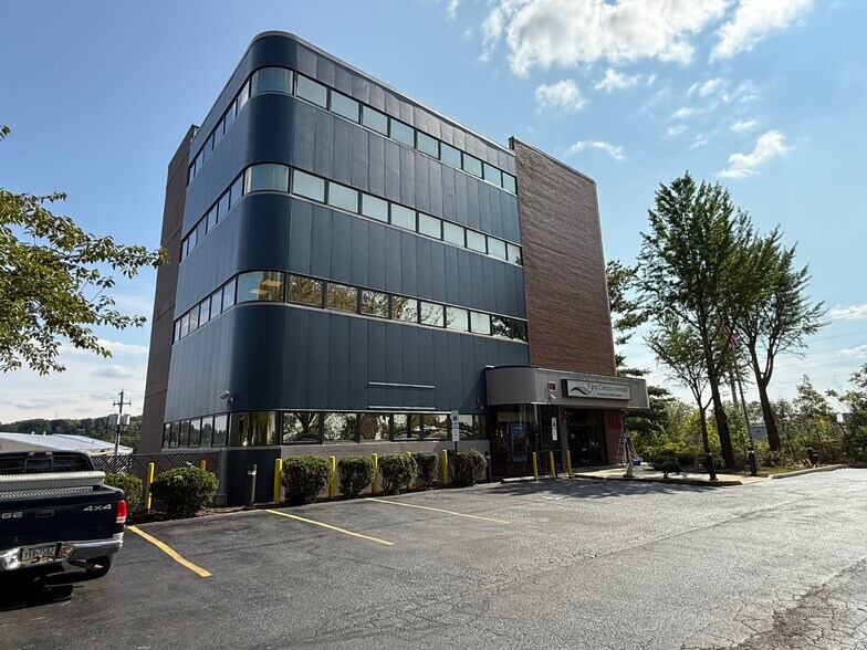 446-450 Union Blvd, Allentown, PA à louer - Photo de l’immeuble – Image 2 sur 26