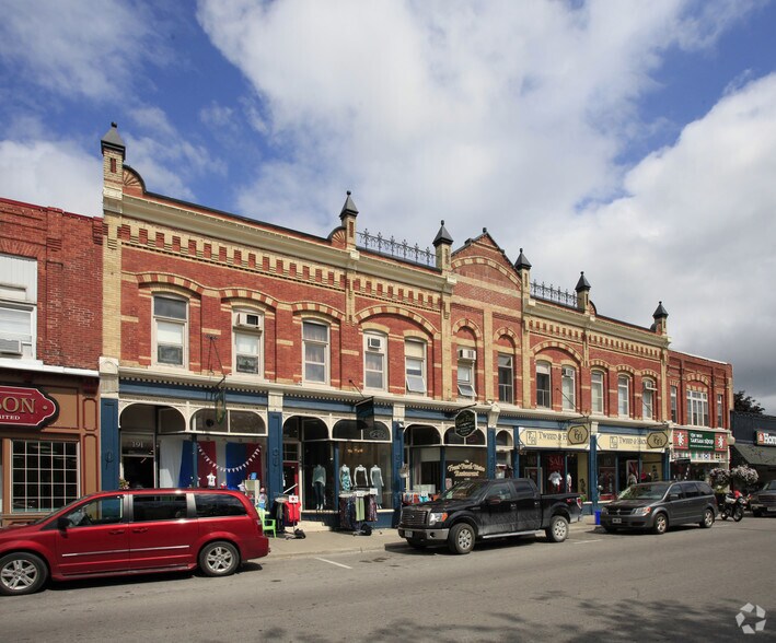 179-191 Queen St, Scugog, ON à louer - Photo de l’immeuble – Image 3 sur 21