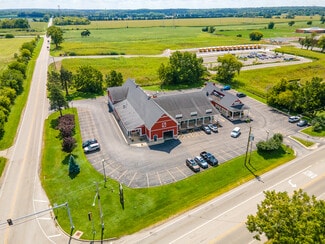 Plus de détails pour 3103 Il Route 176, Crystal Lake, IL - Local commercial à vendre