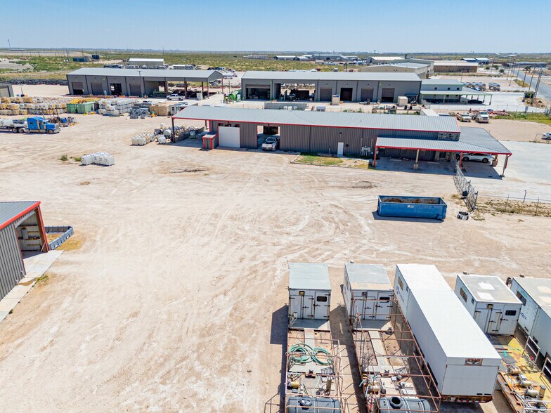 12502 W CR 100, Odessa, TX à vendre - Photo de l’immeuble – Image 2 sur 16