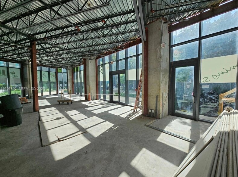 501 NE 31st St, Miami, FL à louer - Photo de l’immeuble – Image 2 sur 24