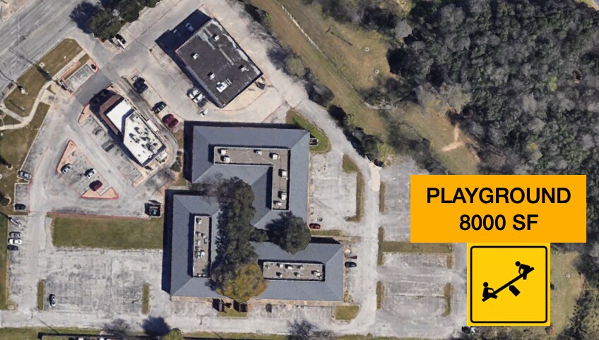 300 Kitty Hawk Rd, Universal City, TX à louer - Photo de l’immeuble – Image 2 sur 20