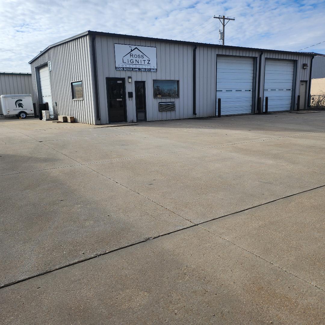 2306 Skyvue Ln, Manhattan, KS à louer Photo de l’immeuble– Image 1 sur 1
