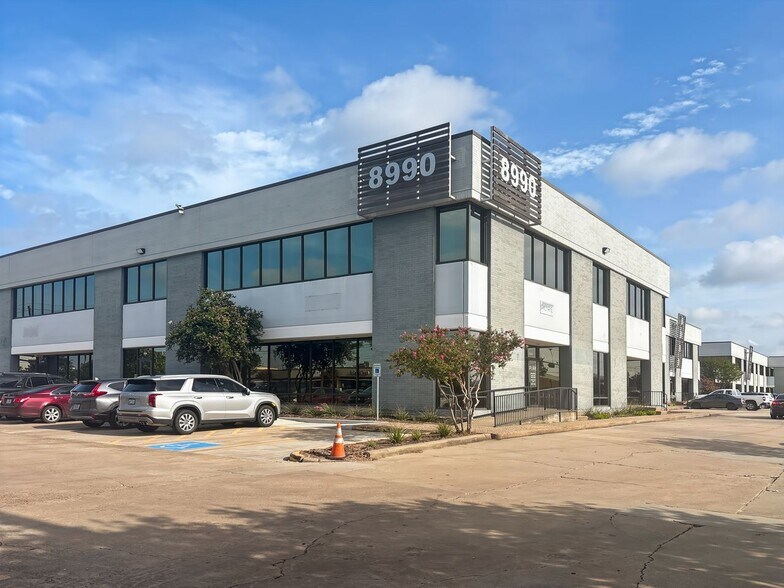 8968-8998 Kirby Dr, Houston, TX à louer - Photo de l’immeuble – Image 3 sur 18