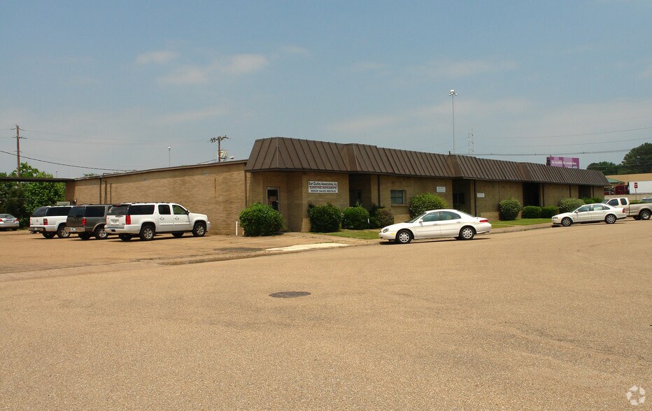 5339 I-55, Jackson, MS à louer - Photo de l’immeuble – Image 3 sur 17