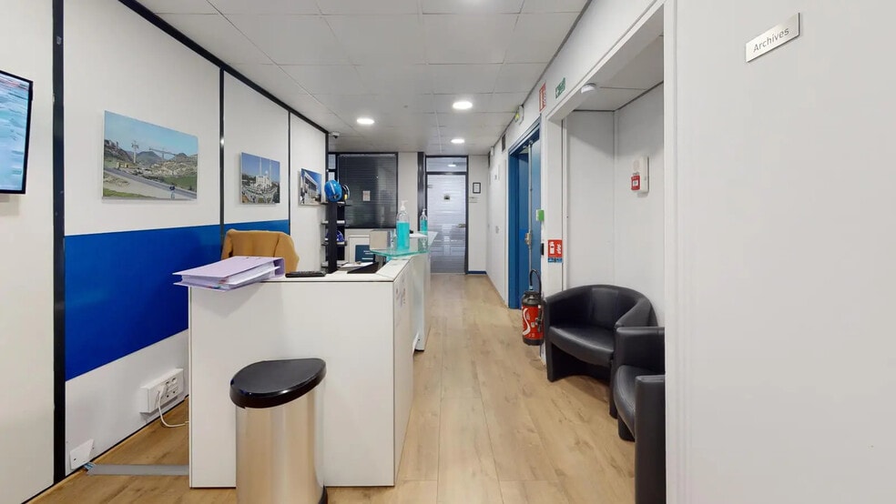 9 Rue Baudoin, Paris à louer - Photo de l’immeuble – Image 1 sur 7