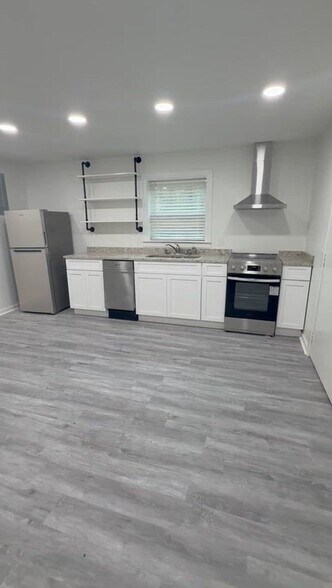 1412 Dauphin Ln, Orlando, FL à vendre - Vidéo sur l’annonce professionnelle – Image 2 sur 7