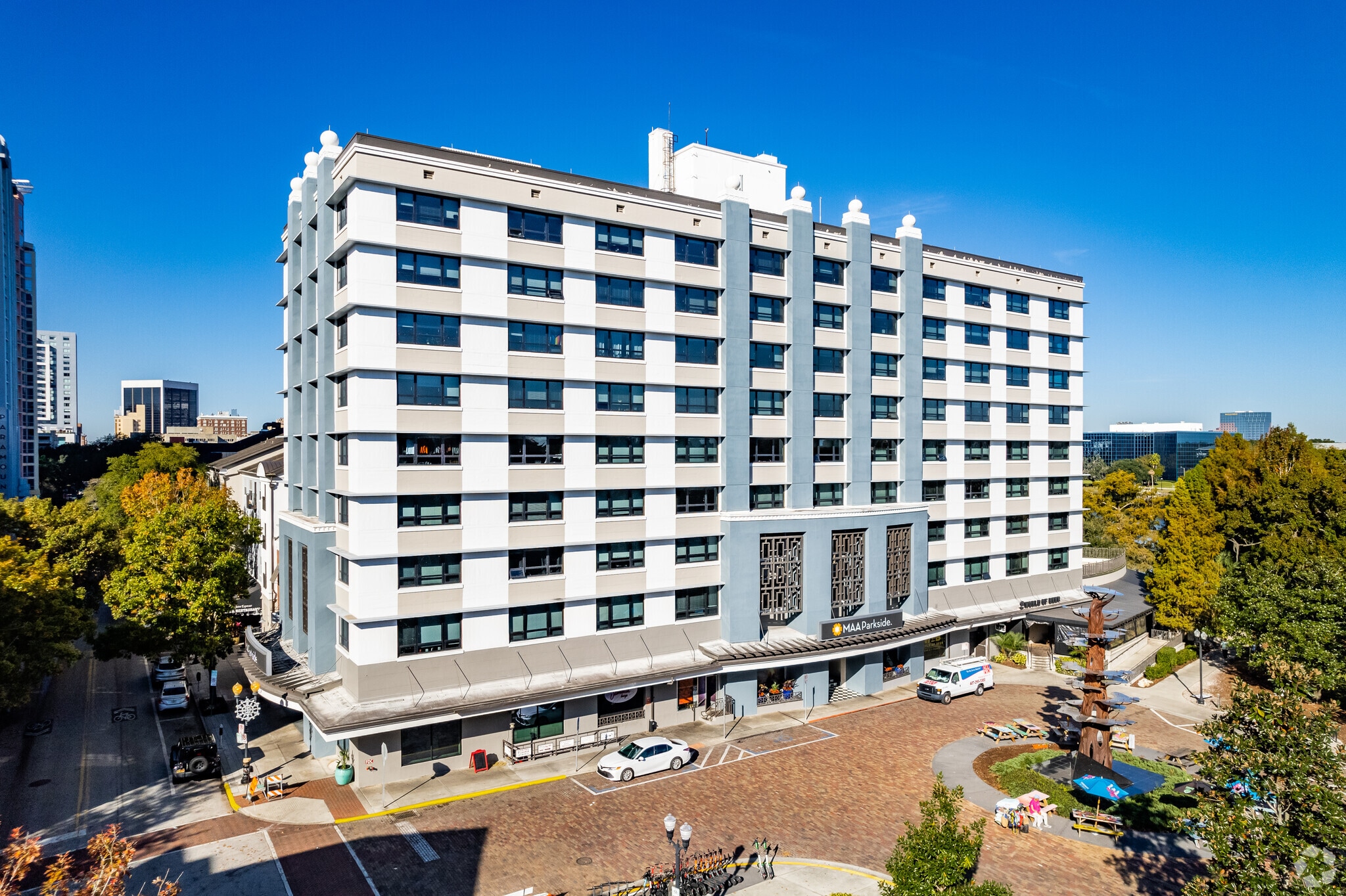 425 E Central Blvd, Orlando, FL à louer Photo principale– Image 1 sur 27